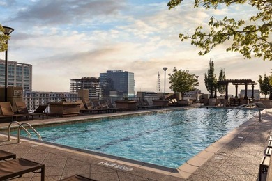 Live an affordable luxury life in the heart of Midtown. This 1