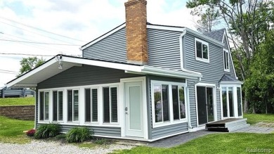 Lake Home Sale Pending in Pinckney, Michigan