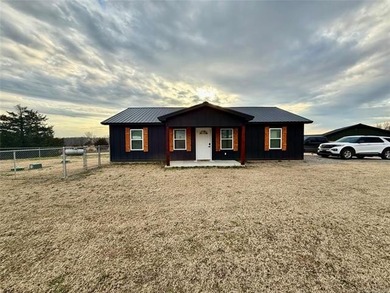 Lake Eufaula Home For Sale in Eufaula Oklahoma