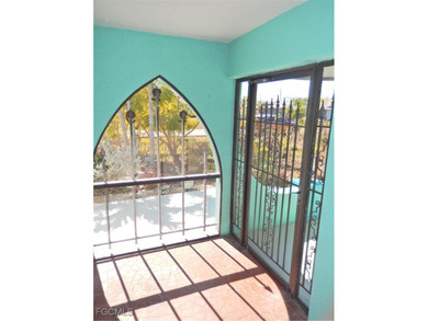 Secluded Retreat tucked away in a Well Established PET FRIENDLY - photo 5