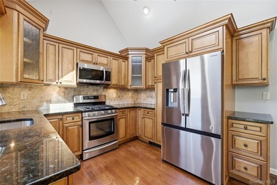 Get Ready To Call This Massapequa Shores 5 Bedroom, 2.5 Bath - photo 12