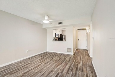 Welcome home to this beautifully renovated 2-bedroom, 1.5-bath - photo 13
