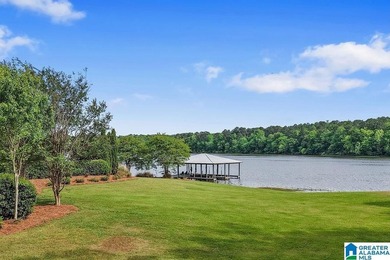 Experience the kind of lakefront estate that is convenient to - photo 15
