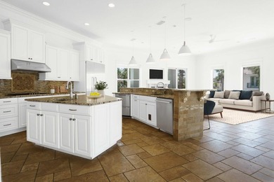 Excellent REO opportunity to own an extraordinary coastal estate - photo 4
