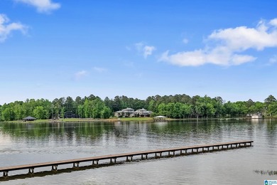 Experience the kind of lakefront estate that is convenient to - photo 25