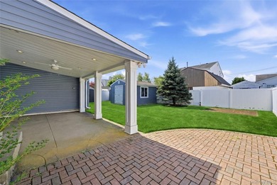 Get Ready To Call This Massapequa Shores 5 Bedroom, 2.5 Bath - photo 27
