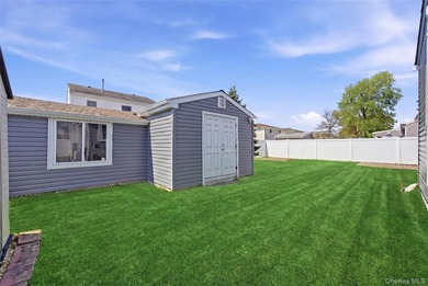 Get Ready To Call This Massapequa Shores 5 Bedroom, 2.5 Bath - photo 29