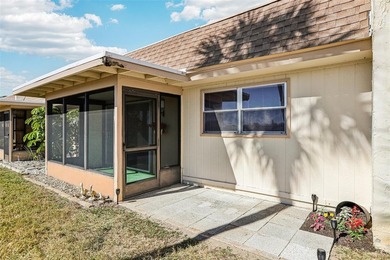 Welcome home to this beautifully renovated 2-bedroom, 1.5-bath - photo 30