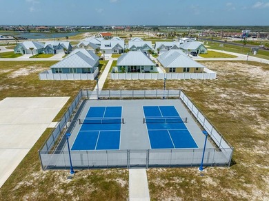 Coastal charm meets modern comfort in The Islands of Rockport! - photo 32