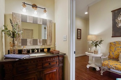 Experience the kind of lakefront estate that is convenient to - photo 44