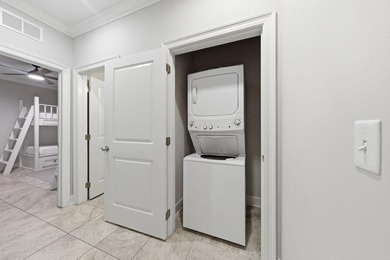 Welcome to Driftwood Townhomes, where coastal living and - photo 8