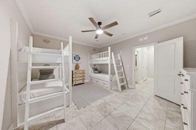 Welcome to Driftwood Townhomes, where coastal living and - photo 9