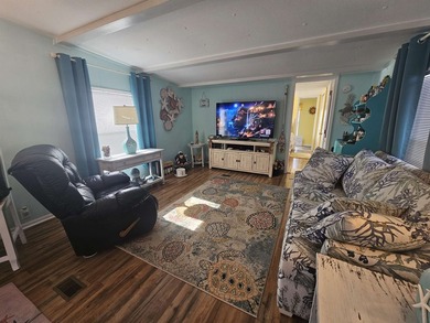 Located in beautiful North Myrtle Beach, South Carolina, near - photo 6