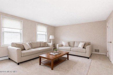 Welcome to this spacious 6-bedroom, 4.5-bath home offering over - photo 13