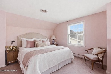 Welcome to this spacious 6-bedroom, 4.5-bath home offering over - photo 23