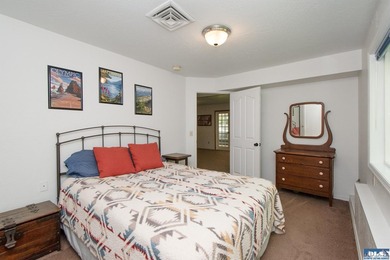 Tucked into a peaceful, creekside setting, this 3-bedroom - photo 34