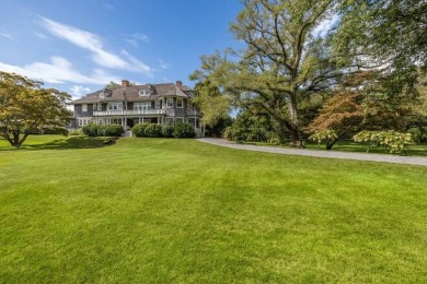 (private lake, pond, creek) Home For Sale in East Hampton New York
