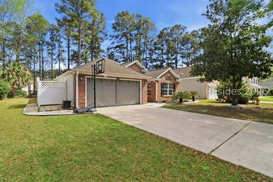 Welcome to this beautifully maintained one-story, 3-bedroom - photo 3