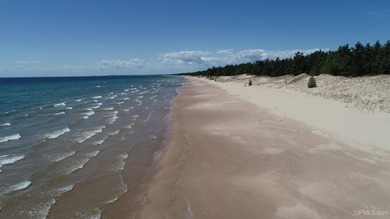 A once-in-a-generation offering on the north shore of Lake - photo 12