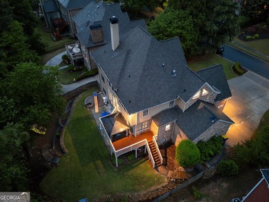 Welcome to your dream home in the prestigious golf community of - photo 19