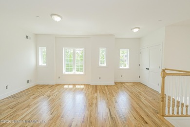 An exceptional new construction 6/6 two-family home offering 2 - photo 27