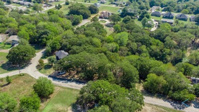 Lake Lot For Sale in Gun Barrel City, Texas