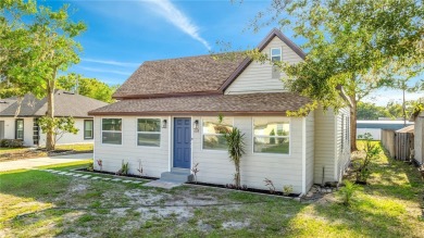 Lake Home For Sale in Saint Cloud, Florida
