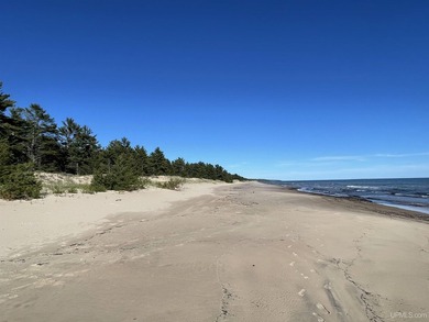 A once-in-a-generation offering on the north shore of Lake - photo 42