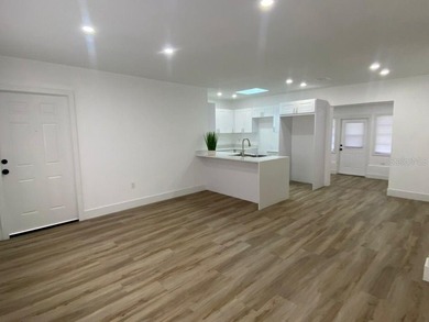 Back to Market. Great and rare opportunity. Super Motivated - photo 10