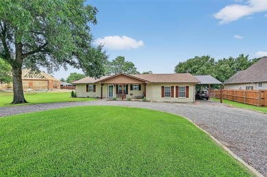 Lake Home For Sale in Lake Kiowa, Texas