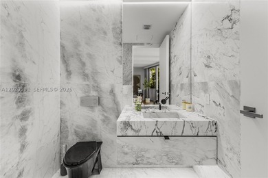 Rarely available & meticulously curated, this stunning Unit E - photo 12