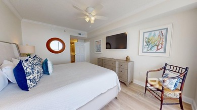This beautifully refurbished 4-bedroom, 4-bath condominium - photo 14