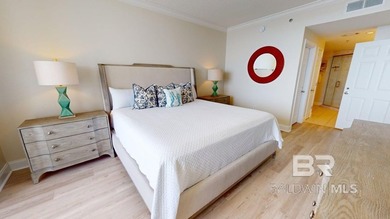 This beautifully refurbished 4-bedroom, 4-bath condominium - photo 16