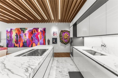 Rarely available & meticulously curated, this stunning Unit E - photo 20