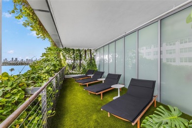 Rarely available & meticulously curated, this stunning Unit E - photo 25