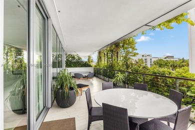 Rarely available & meticulously curated, this stunning Unit E - photo 26