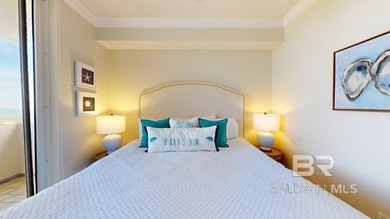 This beautifully refurbished 4-bedroom, 4-bath condominium - photo 30