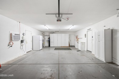 Welcome to this beautifully maintained home offering space and - photo 42