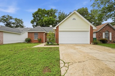 BLUEWATER BAY CHARMER - MINUTES TO DESTIN & THE BEACHES! Welcome - photo 3