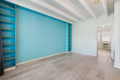 Welcome to this charming 1BR/1BA 55+ co-op in desirable Lake - photo 14