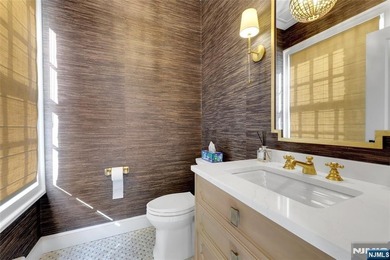 An extraordinary red-brick and stone colonial estate awaits on 2 - photo 16