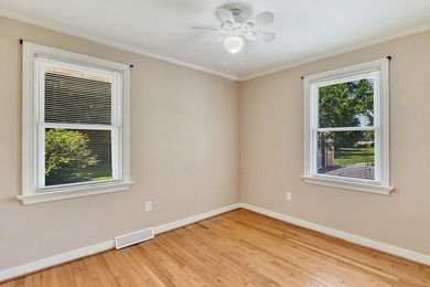 Welcome to 34 Oakland Street, a well-maintained and - photo 25