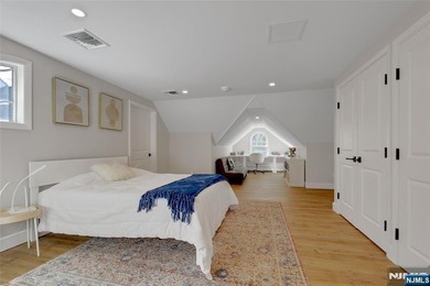An extraordinary red-brick and stone colonial estate awaits on 2 - photo 33