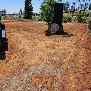 Oroville Lake Lot Active Under Contract in Paradise California