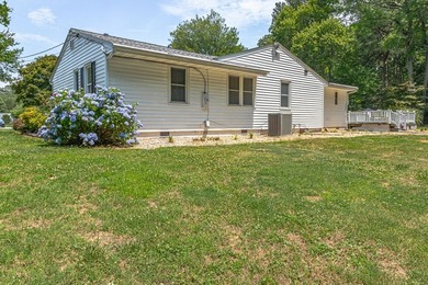 Welcome to 34 Oakland Street, a well-maintained and - photo 43