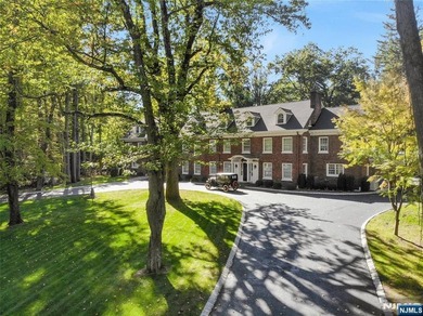 An extraordinary red-brick and stone colonial estate awaits on 2 - photo 44