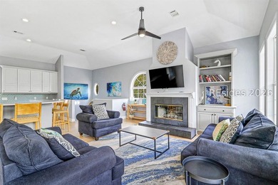 Experience the ultimate beach retreat 3 rows from the ocean - photo 5