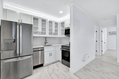 Newley renovated charming second-floor 1-bedroom, 1-bath - photo 11