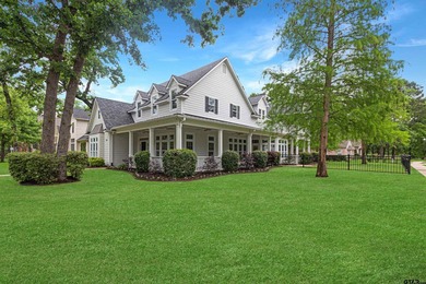 Welcome to this beautifully updated 5-bedroom, 4-bathroom home - photo 2