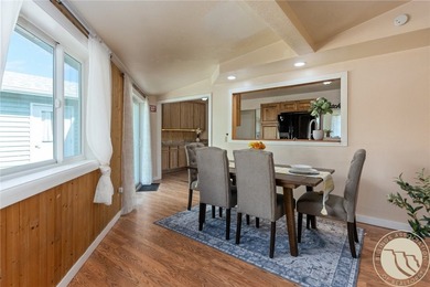 This spacious ranch-style home offering 7 bedrooms, 3.5 - photo 14